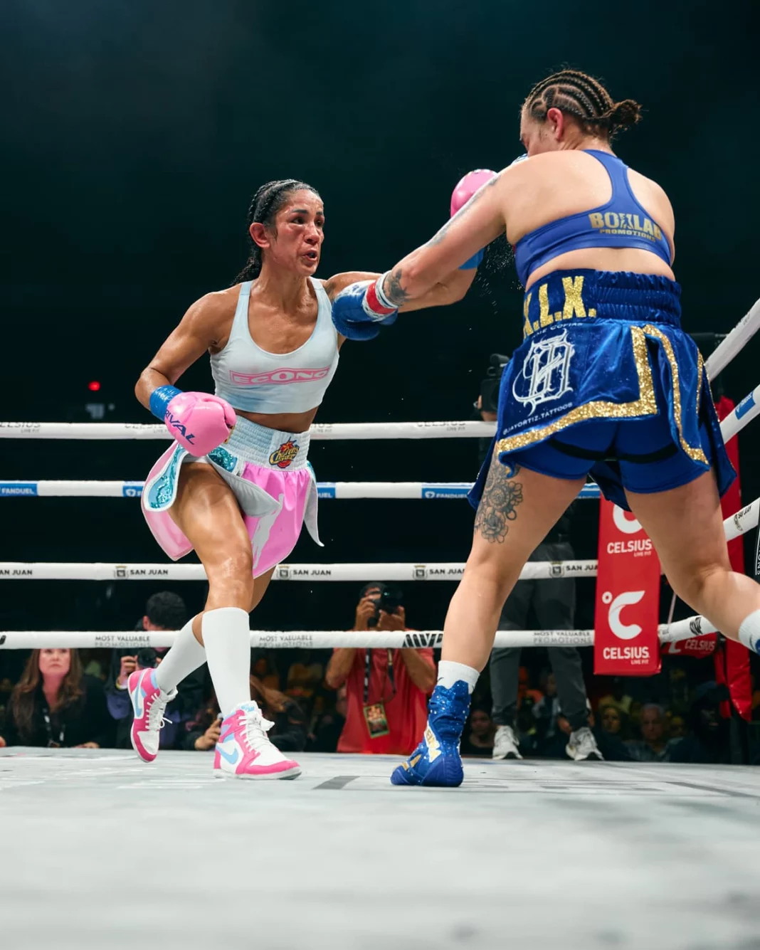 amanda-serrano-vs-reina-tellez-punch-1068x1335.jpg_��ͼ��.jpg