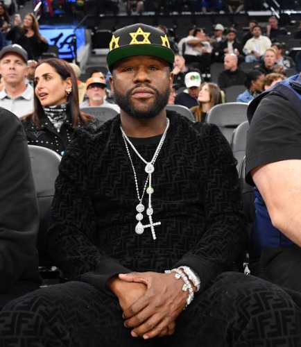 los-angeles-california-floyd-mayweather-jr-attends-a-basketball-game-between-the.jpg