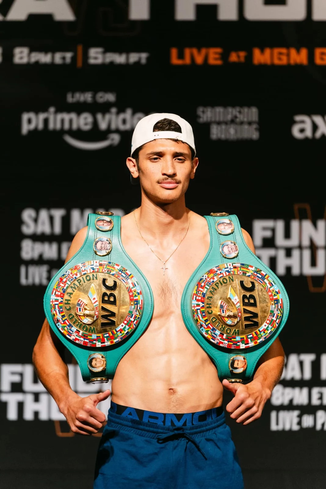 sebastian-fundora-belts-weigh-in-1068x1602.jpg_��ͼ��.jpg