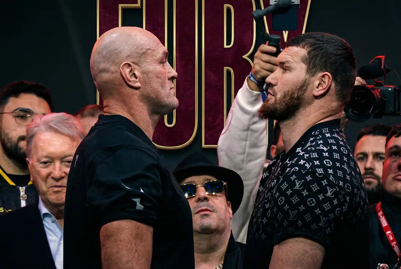 Tyson-Fury-Arslanbek-Makhmudov-weigh-in2.jpg_��ͼ��.jpg