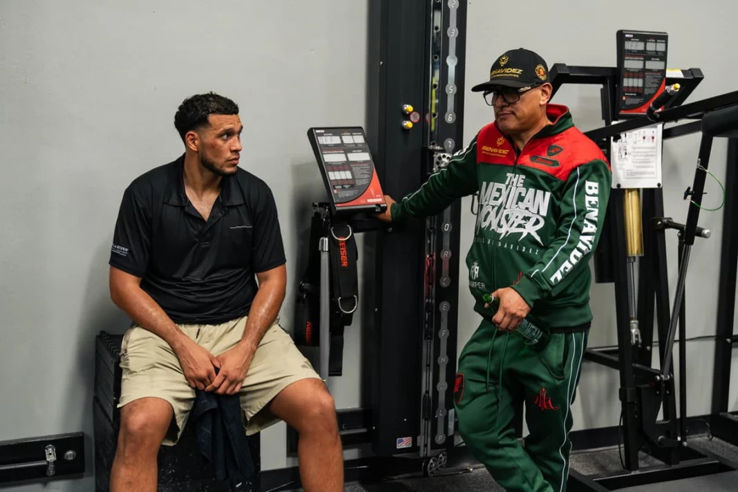 david-benavidez-training-camp-6-1068x712.jpg_��ͼ��.jpg
