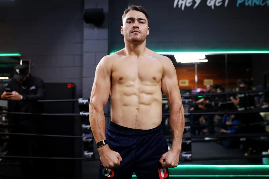 oscar-duarte-in-ring-1068x712.jpg_��ͼ��.jpg