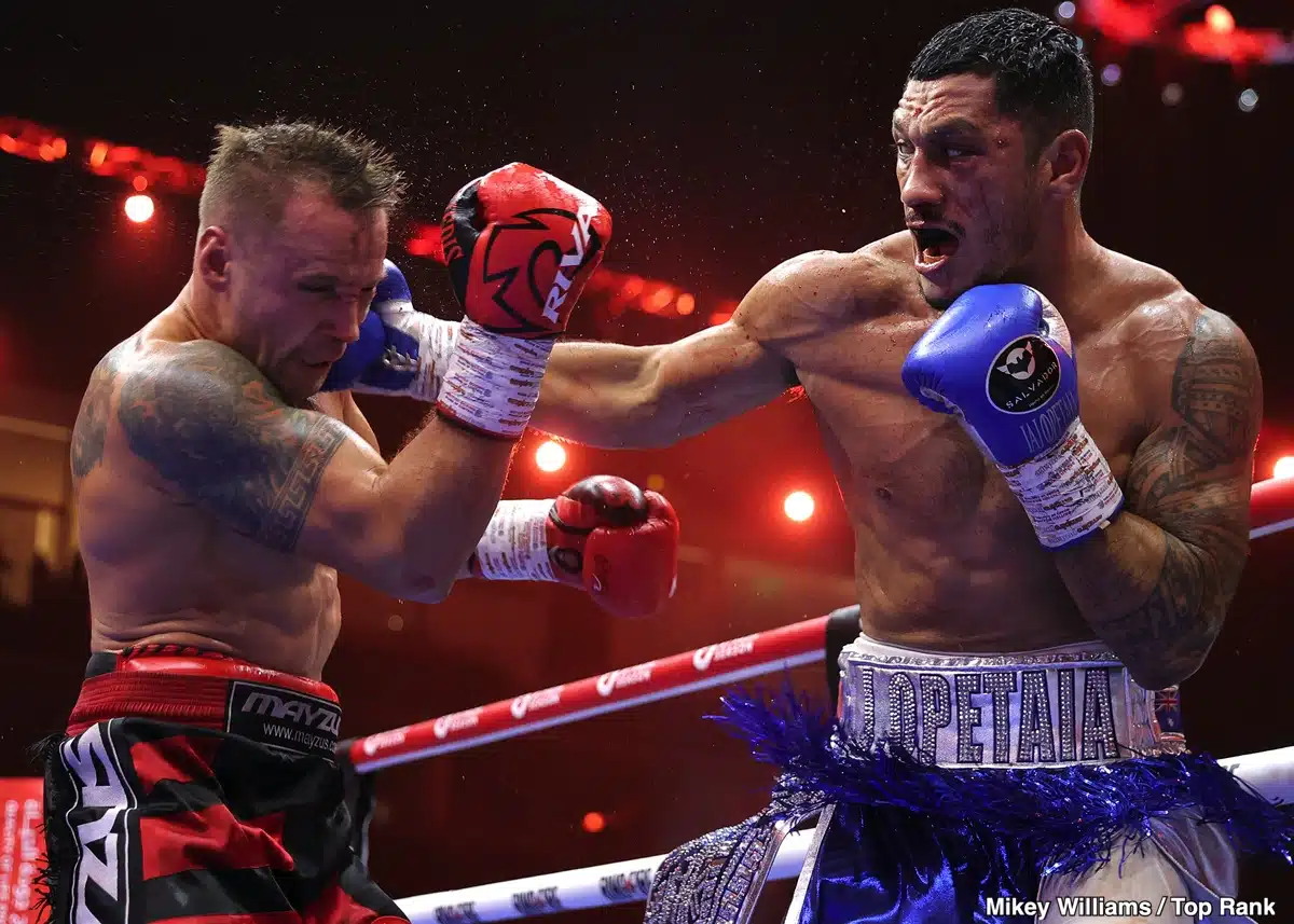 Jai-Opetaia-vs-Mairis-Briedis_action13.jpg_��ͼ��.jpg