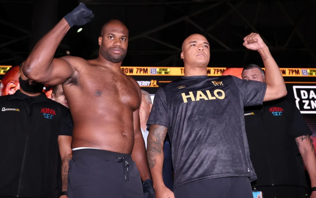 ��Ļ��ͼ_17-10-2026_2426_www.mmafighting.com.jpeg