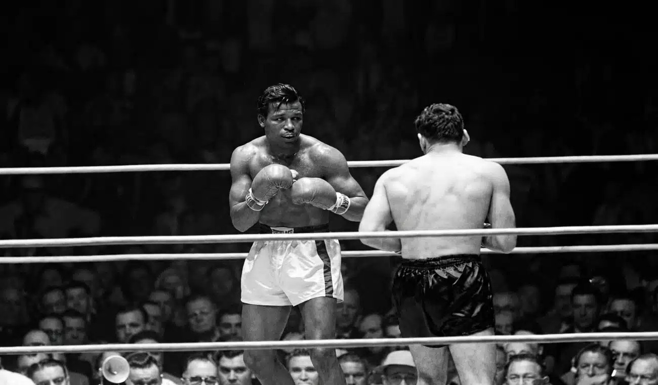 Sugar-Ray-Robinson-vs-Rocky-Castellani1.jpg (1)_��ͼ��.jpg
